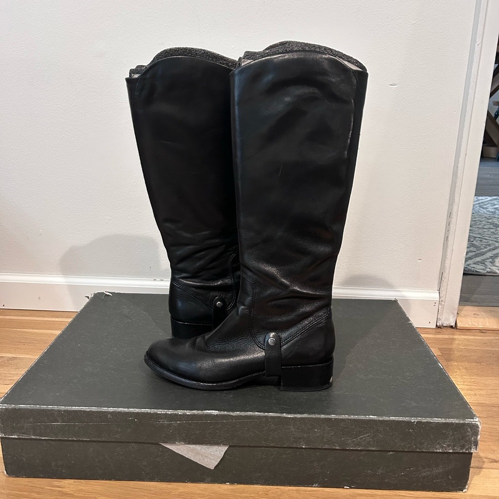 Via Sipga Women’s V-Cody Riding Boot size 7.5
